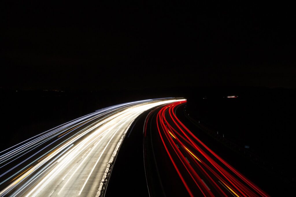 light, highway, cars-1827442.jpg